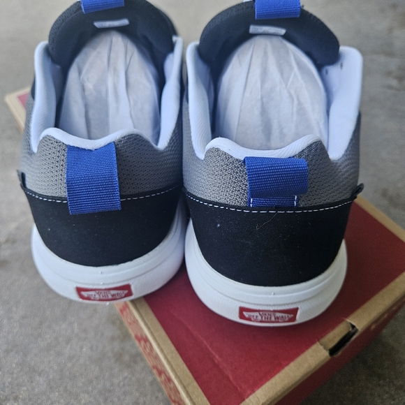 NWT Vans Ultrarange Rapidweld Shoes - Picture 5 of 9